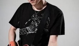 赵英俊爆料薛之谦视频,揭秘背后真相