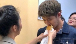 欢乐兄妹吃瓜全集视频免费观看,全集视频免费观看，笑料连连