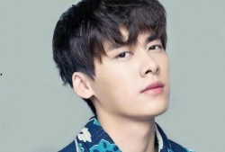 新瓜最新爆料李易峰图片,独家图片揭秘明星私生活