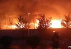 花果园爆料火灾事件视频,视频揭示惊心动魄救援瞬间